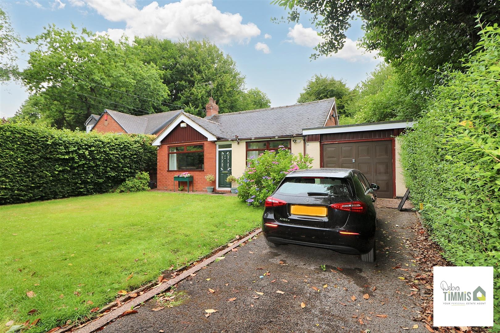 3 bed property in Light Oaks Avenue, Stoke-On-Trent